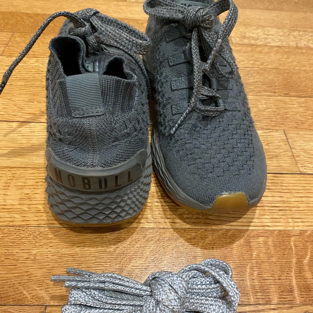 NoBull Gray Grey Knit Runner Sneakers Size 8 great pre-loved condition